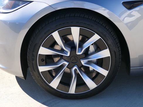 Used 2025 Tesla Model 3 Long Range image 10