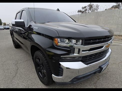 Used 2020 Chevrolet Silverado 1500 LT w/ All-Star Edition RWD image 14