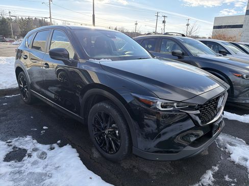 New 2025 MAZDA CX-5 Carbon Edition image 2
