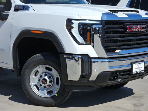 New 2025 GMC Sierra 2500 Pro w/ 1SA Pro Safety Plus Package image 3