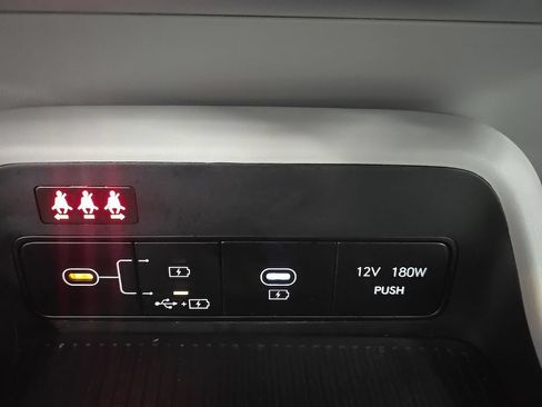 Certified 2024 Hyundai Kona SEL AWD/4WD image 34