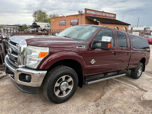 Used 2011 Ford F350 Lariat w/ Lariat Ultimate Pkg AWD/4WD image 3