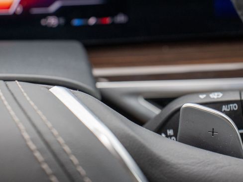 Used 2026 BMW X5 sDrive40i image 32