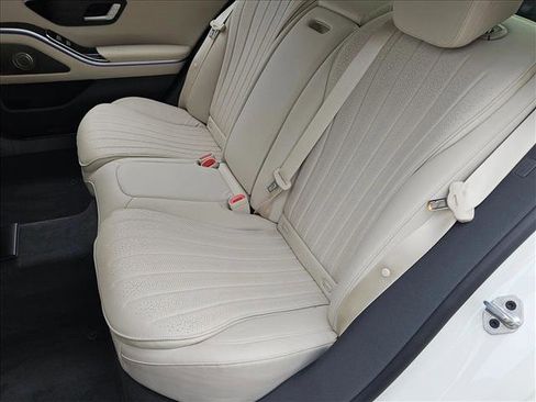 Certified 2023 Mercedes-Benz S 500 S 500 image 18