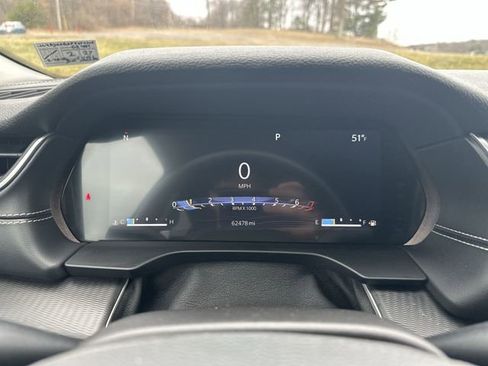 Used 2023 Jeep Grand Cherokee L Laredo image 12