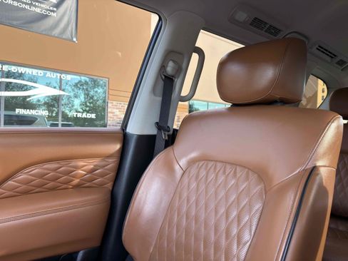 Used 2019 INFINITI QX80 Luxe w/ 22" Wheel Package AWD/4WD image 76