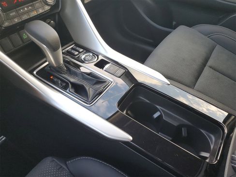 New 2025 Mitsubishi Eclipse Cross SE image 19