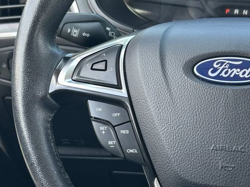 Used 2024 Ford Edge SEL AWD/4WD image 27