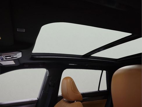 Certified 2022 Toyota Highlander Platinum image 13