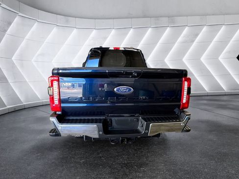Used 2024 Ford F250 Lariat image 4