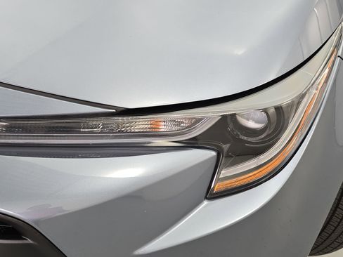 Used 2024 Toyota Corolla LE image 29