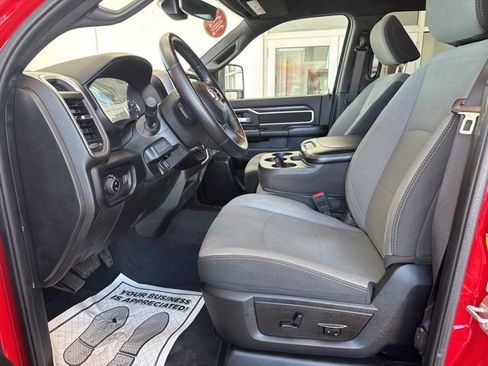 Used 2024 RAM 2500 Big Horn w/ Bed Utility Group image 15