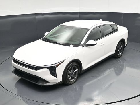 Used 2025 Kia K4 FWD image 37