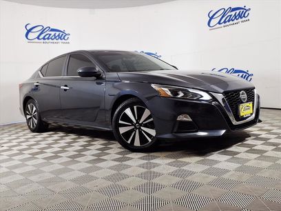 Used 2021 Nissan Altima 2.5 SV