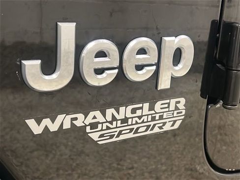 Used 2020 Jeep Wrangler Unlimited Sport S image 28