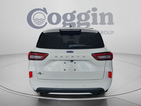 Certified 2023 Ford Escape ST-Line FWD image 4