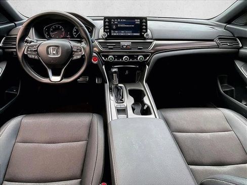 Used 2019 Honda Accord Sport image 16