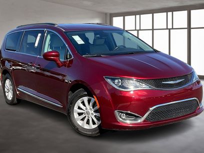 Used 2017 Chrysler Pacifica Touring-L