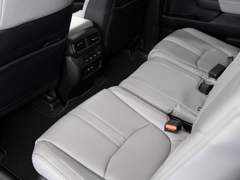 New 2025 Honda Pilot EX-L image 16