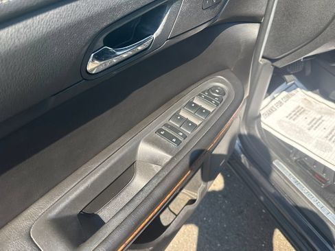 Used 2014 Chevrolet Traverse LTZ AWD/4WD image 11