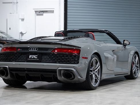 Used 2021 Audi R8 V10 performance AWD/4WD image 6