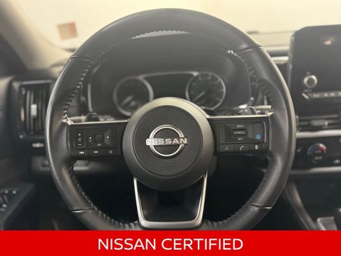 Certified 2024 Nissan Pathfinder SV image 18