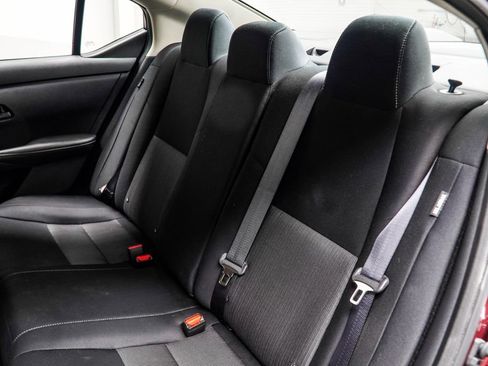 Used 2024 Nissan Sentra SV FWD image 37
