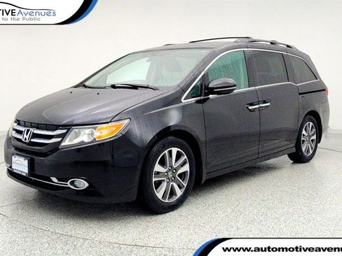 Used 2016 Honda Odyssey Touring Elite image 1