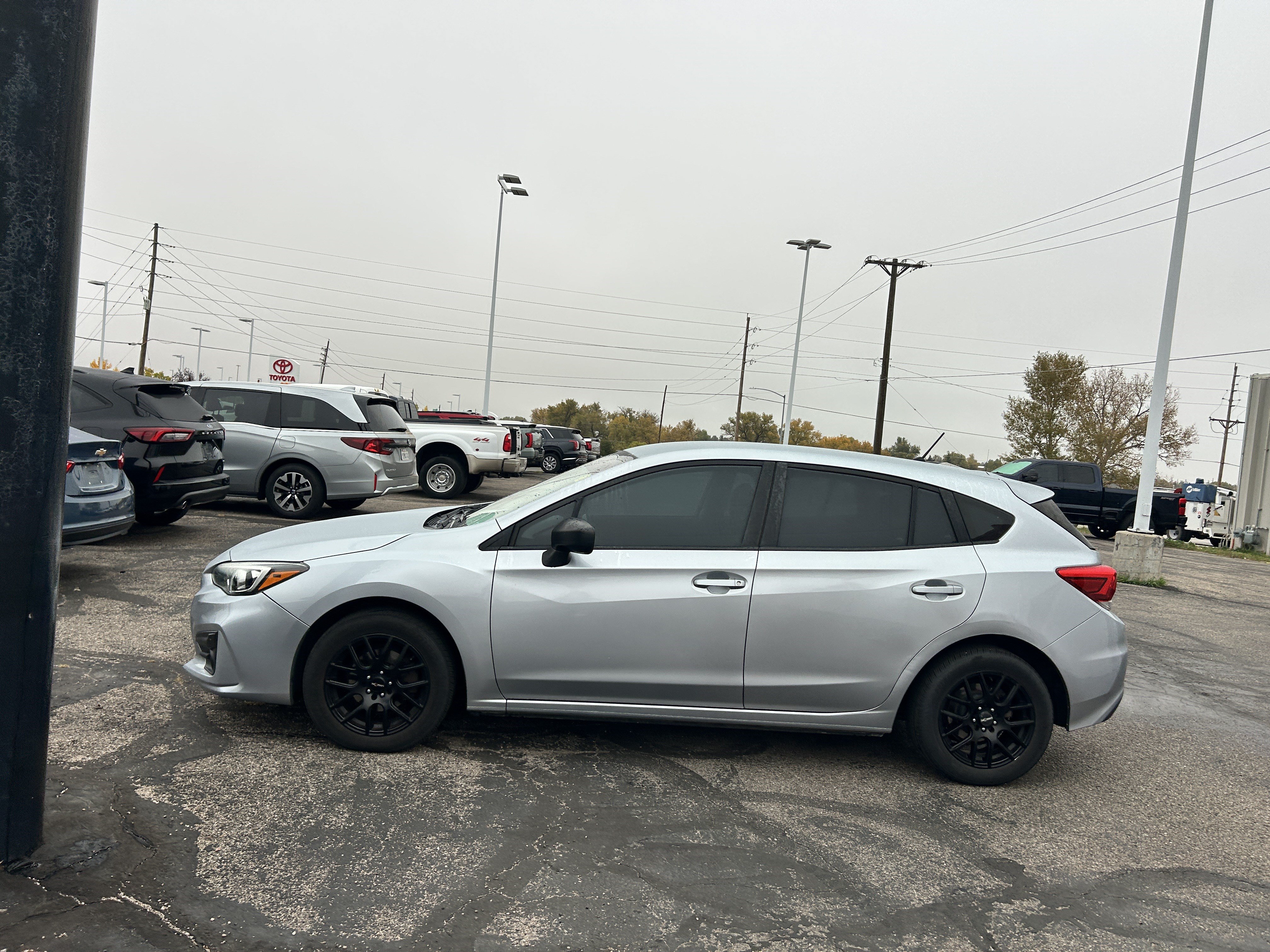 Used 2019 Subaru Impreza 2.0i AWD/4WD image 2