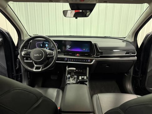 Used 2023 Kia Sportage EX FWD image 29