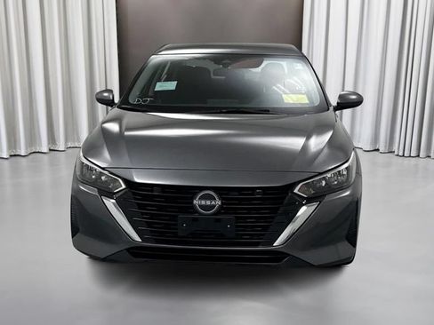 Certified 2024 Nissan Sentra S FWD image 2