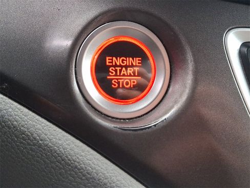 Used 2016 Honda Pilot LX image 25