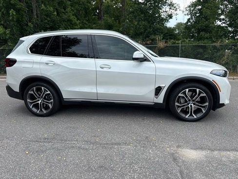 Used 2026 BMW X5 xDrive50e AWD/4WD image 4
