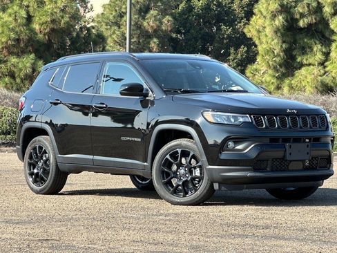 New 2026 Jeep Compass Latitude image 1