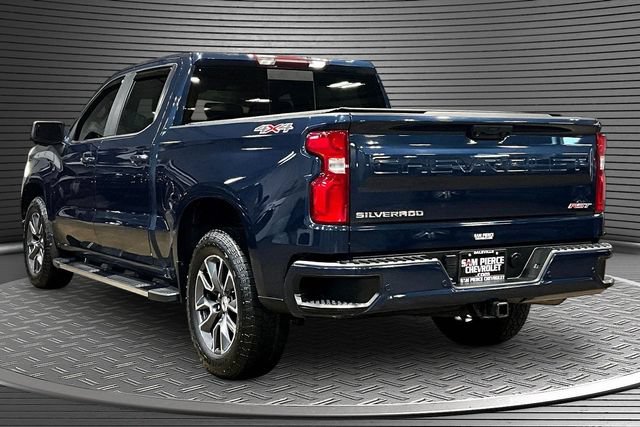 Used 2022 Chevrolet Silverado 1500 RST w/ Convenience Package II AWD/4WD image 4