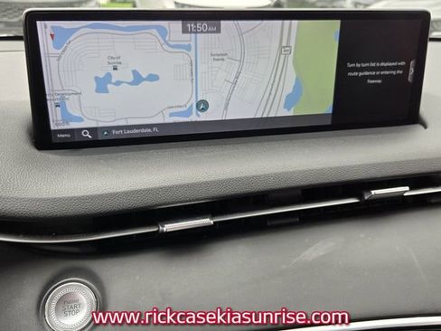 Used 2022 Genesis GV70 2.5T image 24