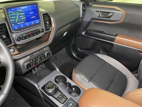 Used 2023 Ford Bronco Sport Outer Banks w/ Tech Package image 32