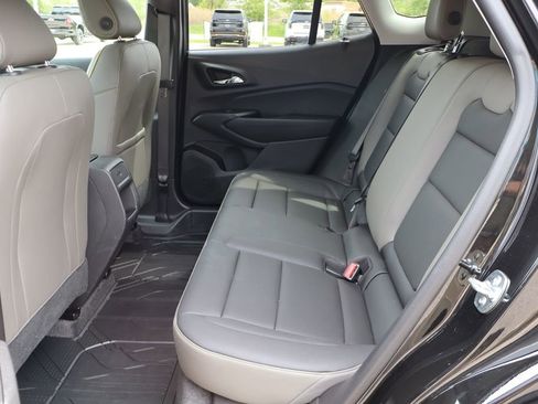 Used 2025 Chevrolet Trax ACTIV w/ Sunroof Package FWD image 36