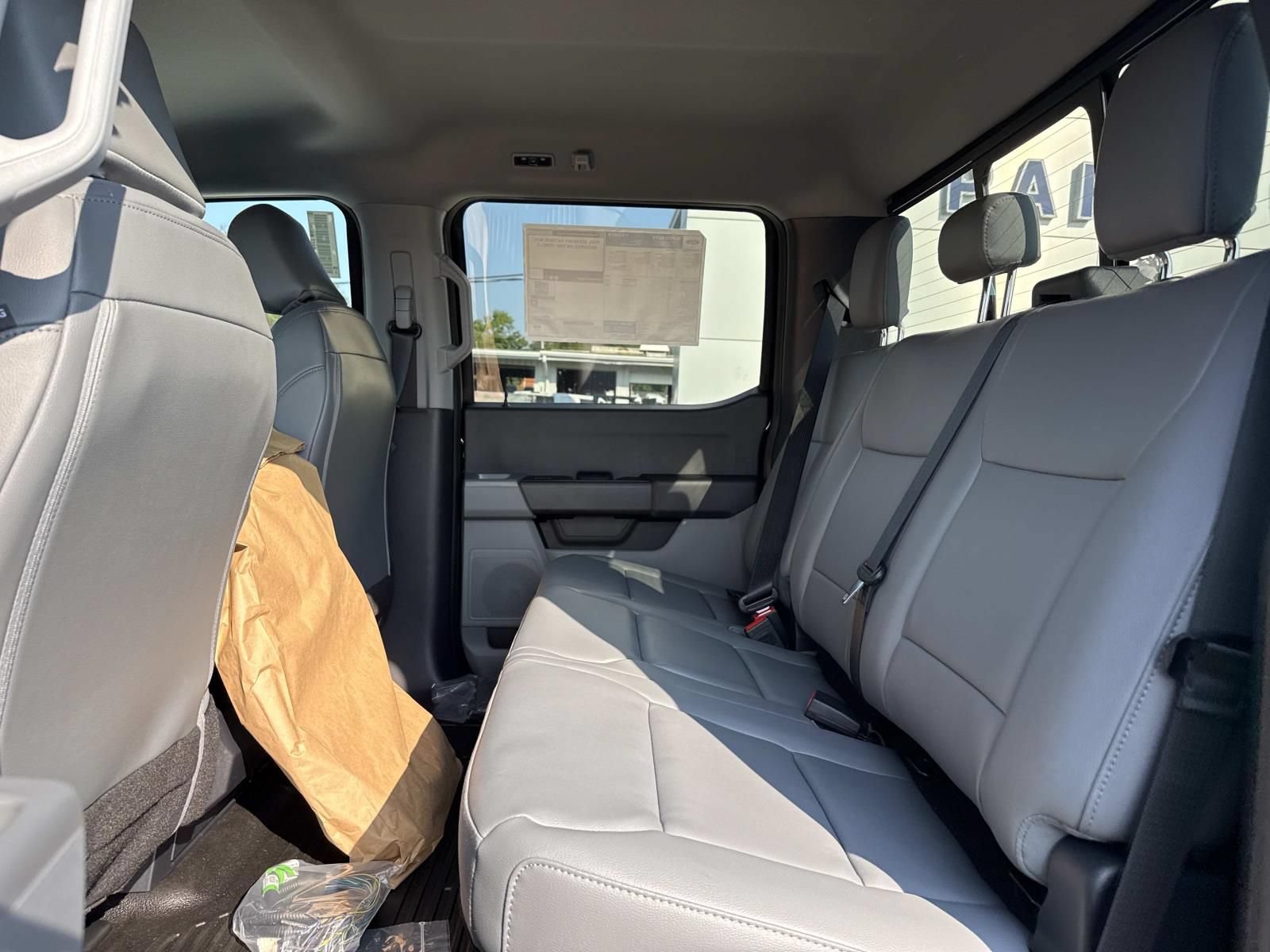 New 2026 Ford F550 4x4 Crew Cab image 11