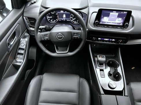 New 2026 Nissan Rogue SV image 12