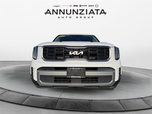 Used 2023 Kia Telluride S w/ S Sunroof Package image 8