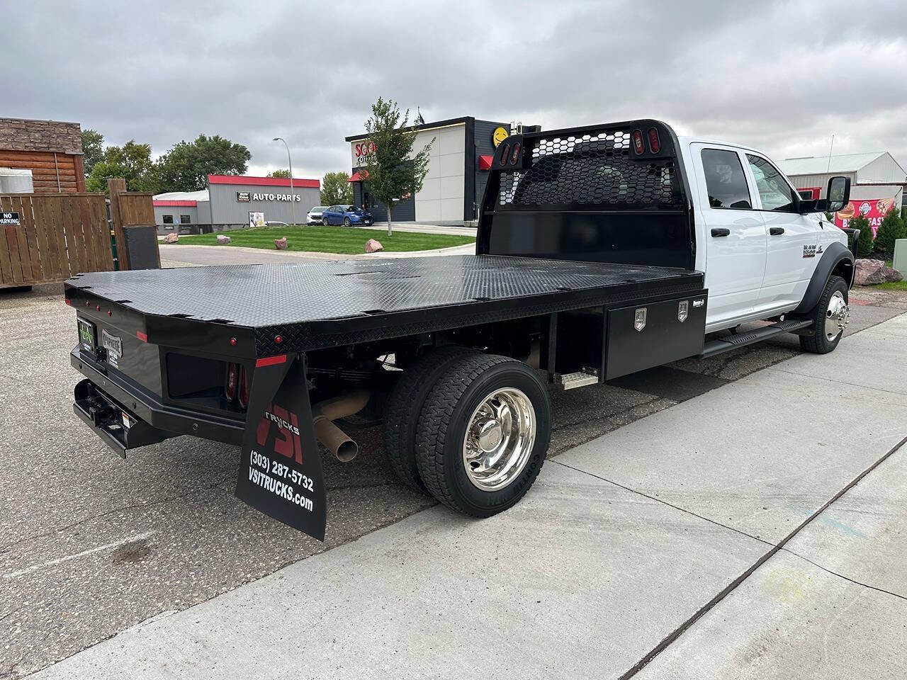 Used 2018 RAM 5500 Tradesman w/ Ambulance Prep Group AWD/4WD image 5