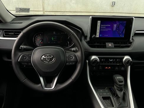 Used 2025 Toyota RAV4 XLE w/ Weather Package image 14