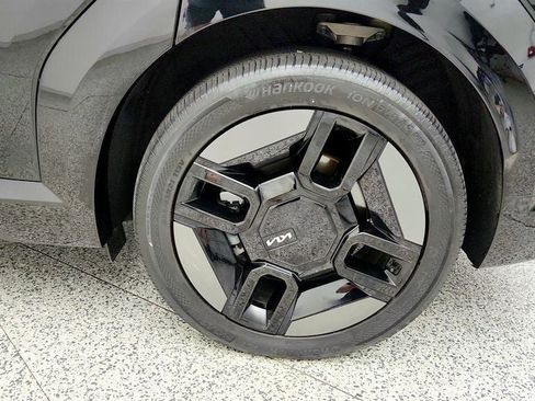 Used 2024 Kia EV9 GT-Line AWD/4WD image 9
