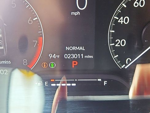 Used 2024 Honda Civic Sport image 12