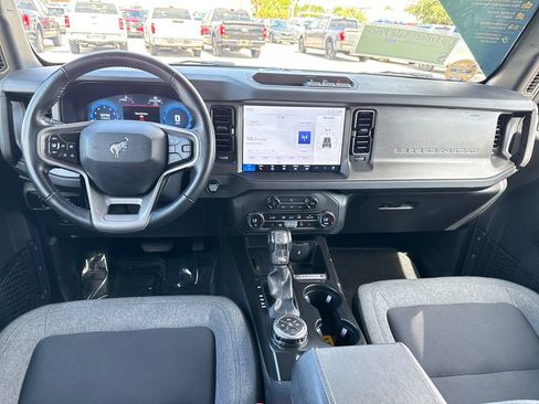 Used 2025 Ford Bronco Big Bend AWD/4WD image 6