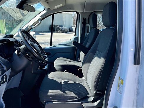 Used 2016 Ford Transit 150 XL image 24