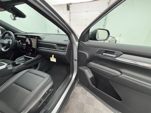 New 2026 GMC Terrain Elevation w/ Elevation Premium Package image 34