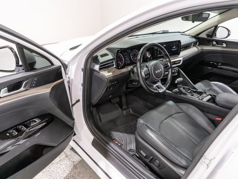 Used 2024 Kia K5 EX w/ EX Premium Package FWD image 12