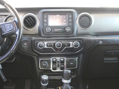 Used 2020 Jeep Wrangler Unlimited Sport S AWD/4WD image 16